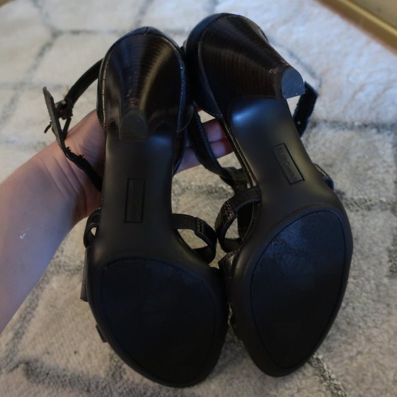 Eurostep Faux Leather Sandal Heels - Picture 5 of 8